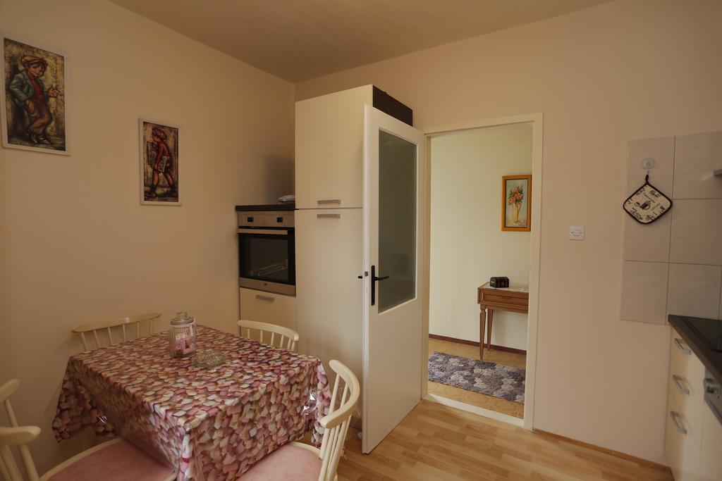 Apartment Magnolia Supetar Rum bild