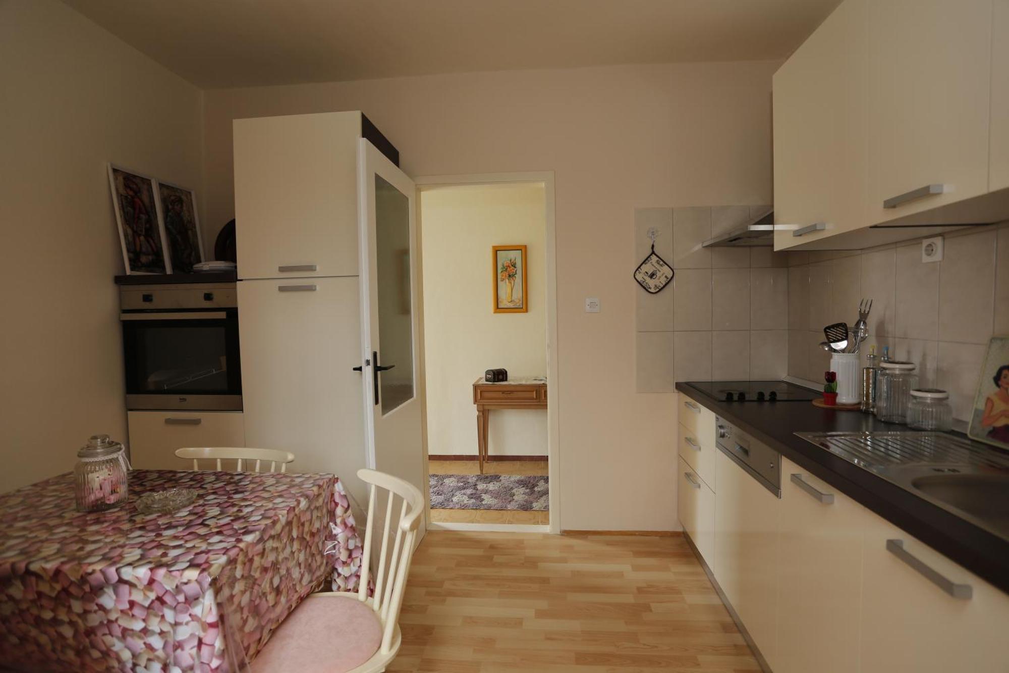 Apartment Magnolia Supetar Exteriör bild
