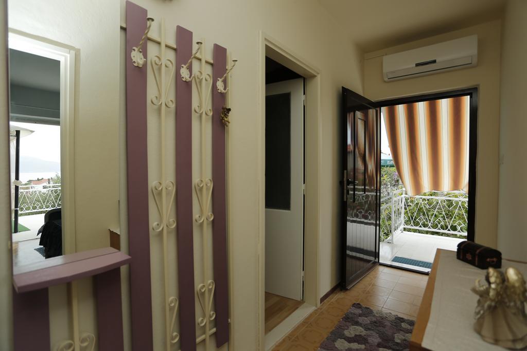 Apartment Magnolia Supetar Rum bild